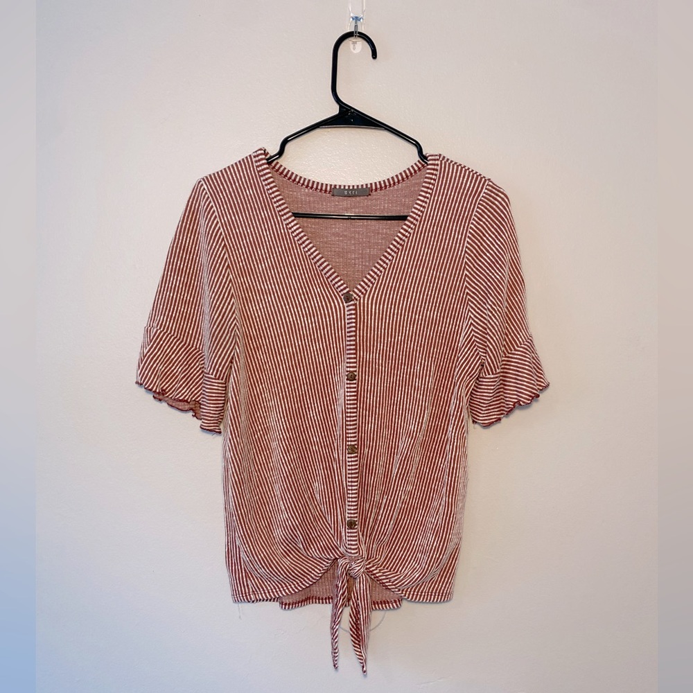 Gyft size S tie-front blouse